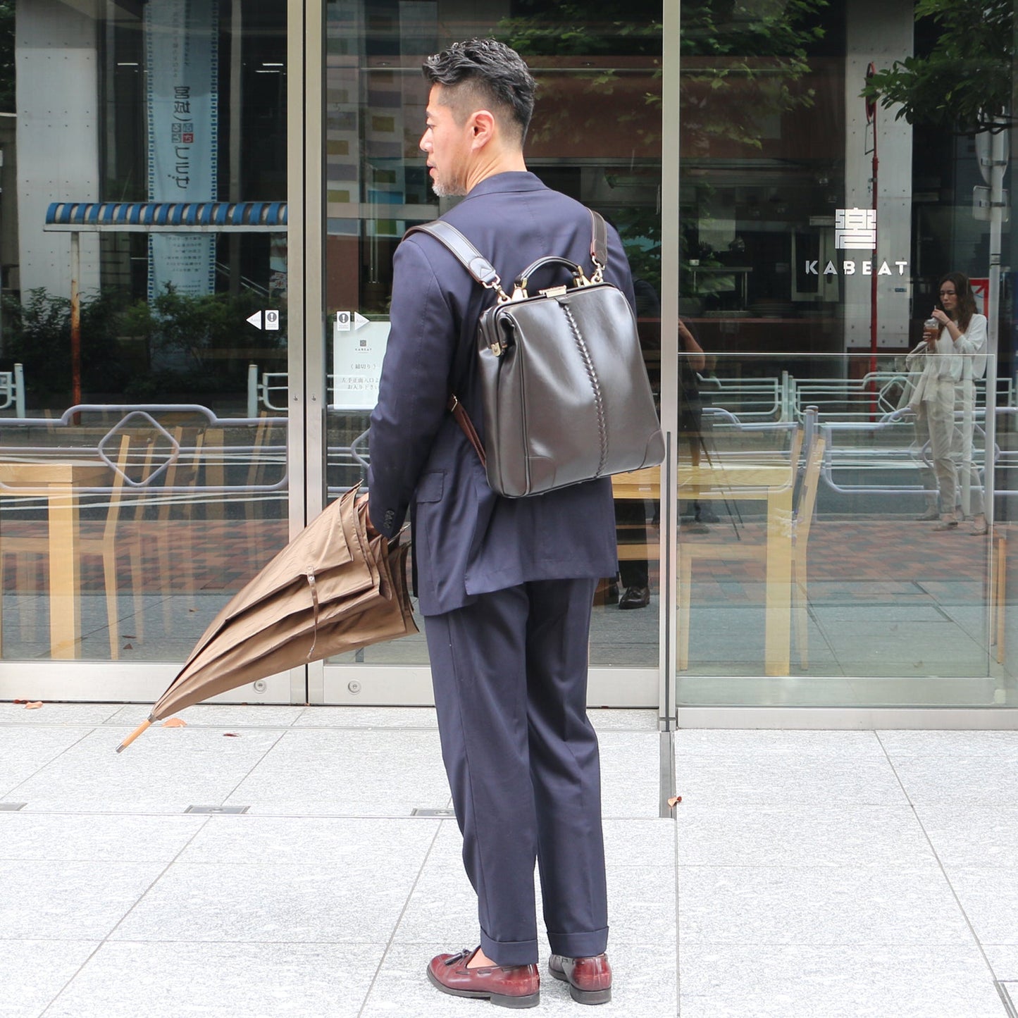 ユニセックス トートバッグ シンプル 防水仕様 通勤バッグ